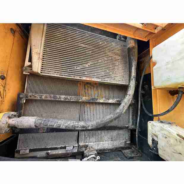 2020 Hyundai R225-9T-38591532