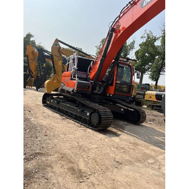 2023 Doosan DX300-39024177