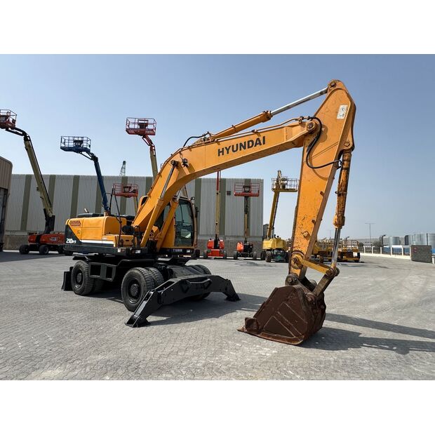 2014 Hyundai R210-9-39144973