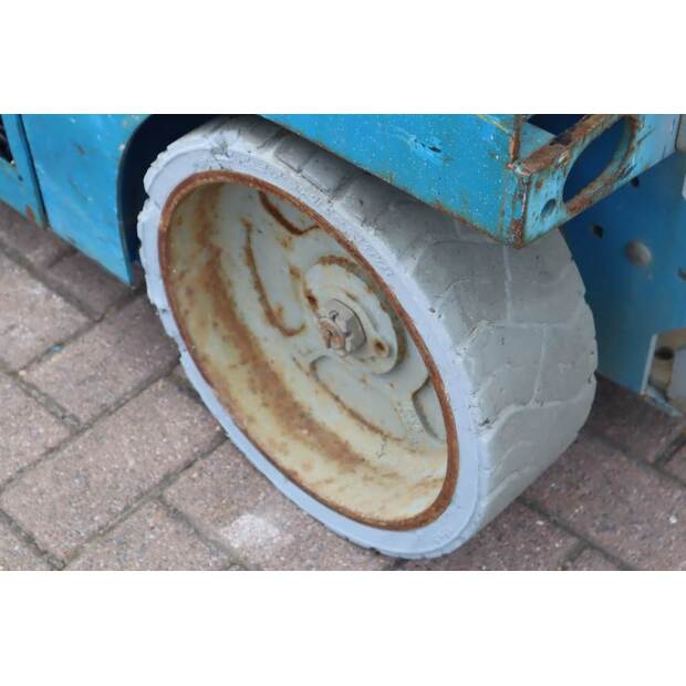 2007 Genie GS2632-39147115
