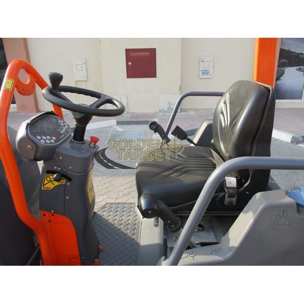 2021 HAMM HD12VV-39190632