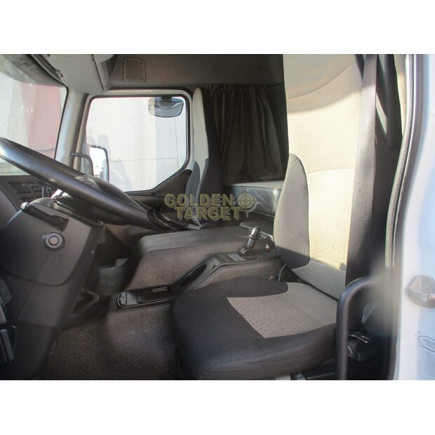 2011 Renault 380-39197675