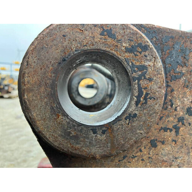 2020 دووسان DX300-39210384