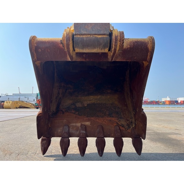 2019 Caterpillar 330-39266937