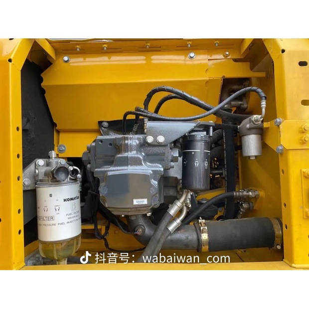 2024 كوماتسو PC240LC-8-39324697