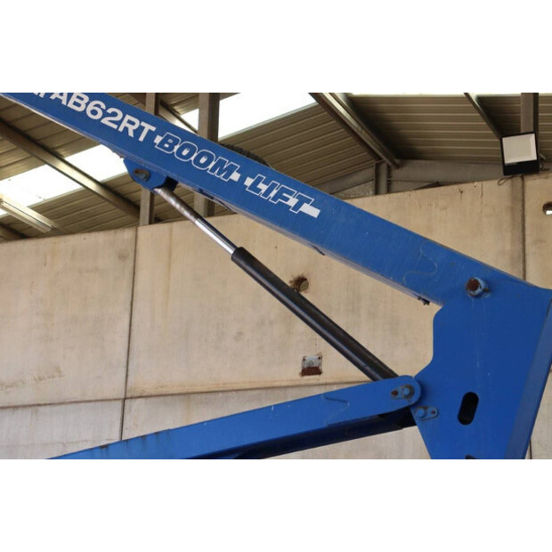 2000 UPRIGHT AB62RT-39328348