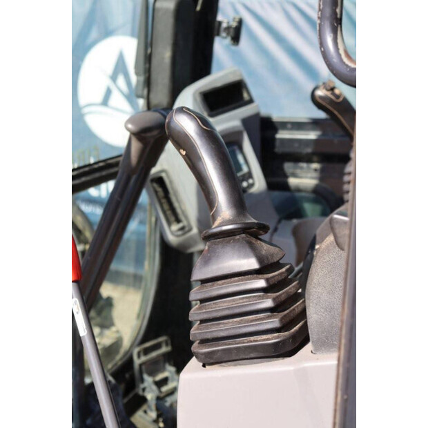 2015 كوبوتا U55-4-39333789