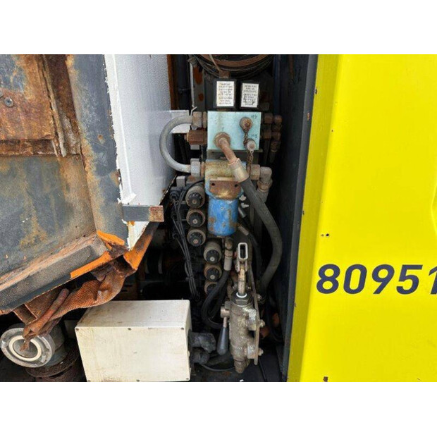 1995 RAVO 5002-39336077