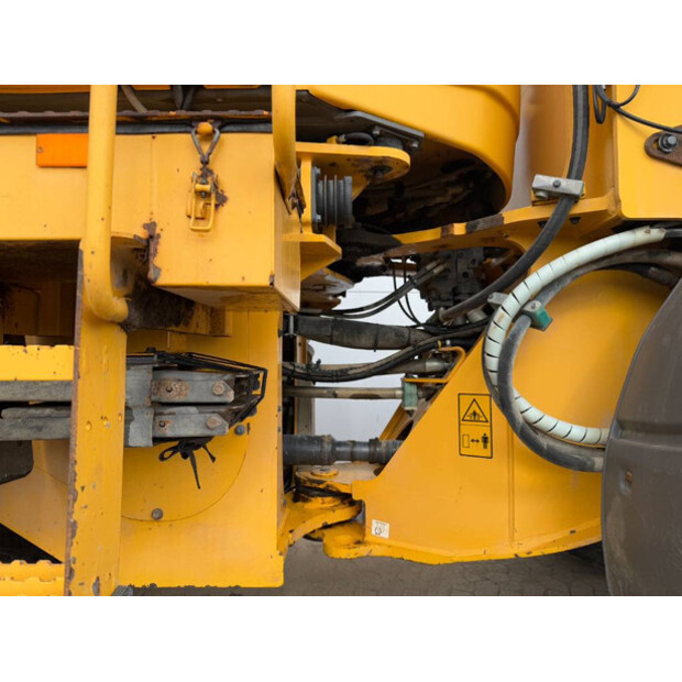 2011 Volvo L90F-39366990