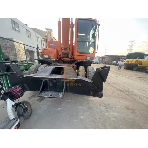 2021 دووسان DH210W-7-39380245