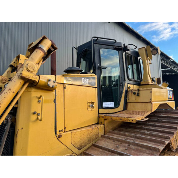 2010 Caterpillar D6T LGP-39380459