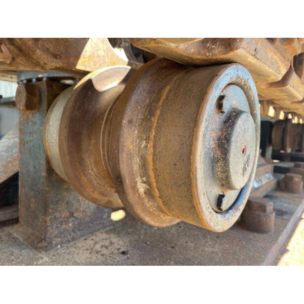 2015 Caterpillar 374FL-39381314