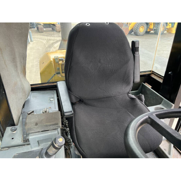 2011 Caterpillar CP74-39382643