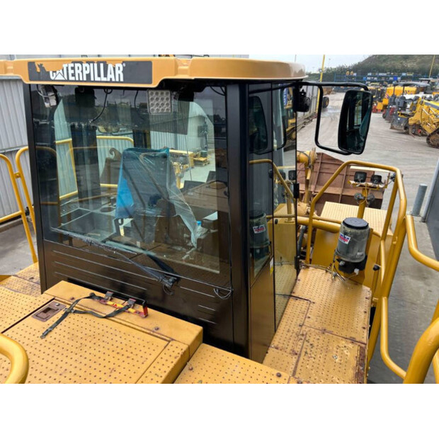 2005 كاتربيلر 988H-39384365