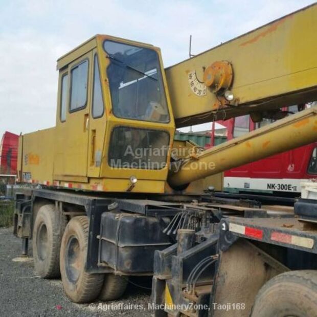 1992 TADANO TL300E-39399985