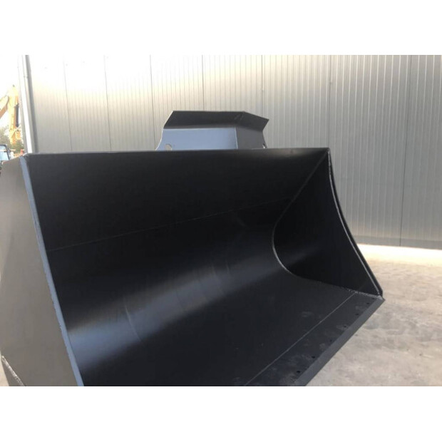 2024 Volvo L180F-39421082