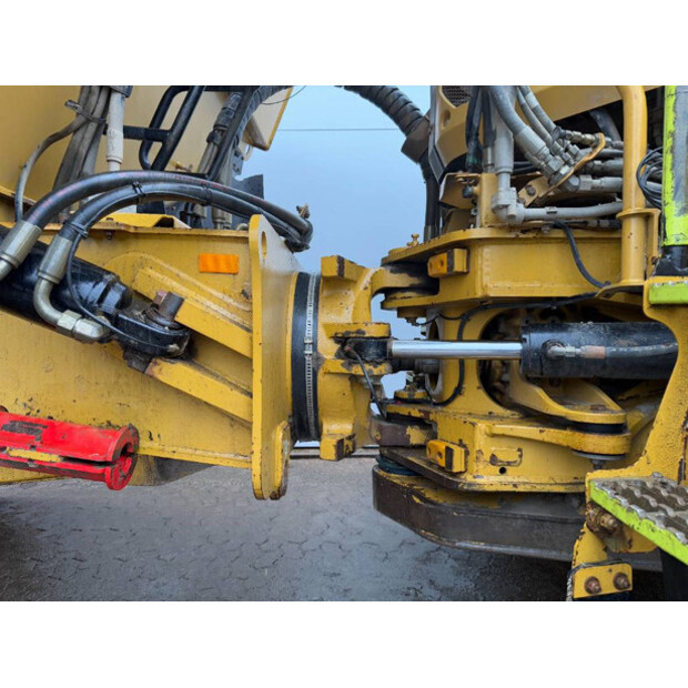 2020 Caterpillar 745-39422148