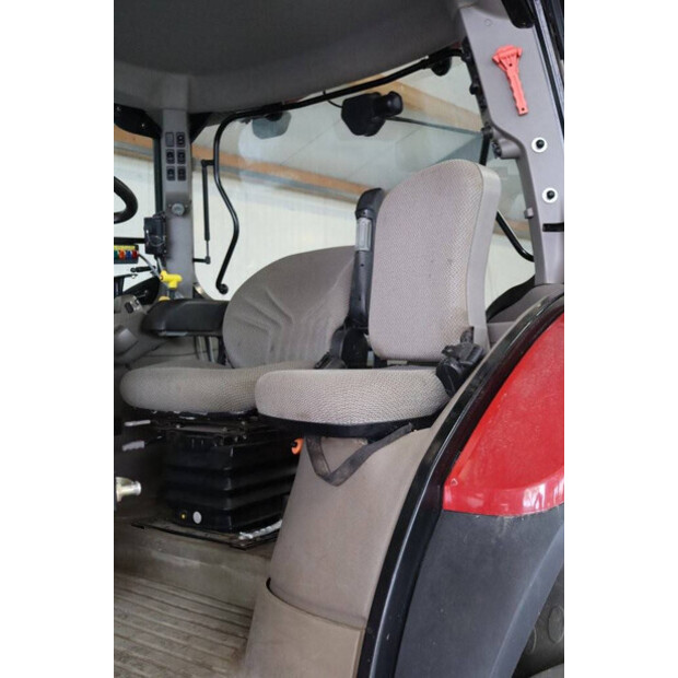2011 CASE Maxxum 110-39425232