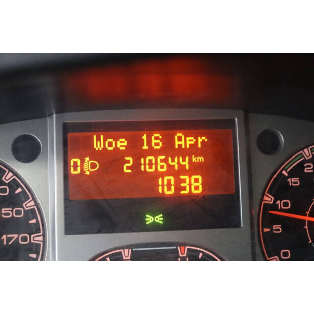 2011 ايفكو 50C15-39425295