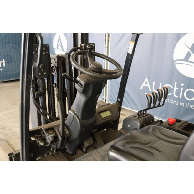 2013 Doosan B18T-5-39426627