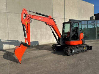صورة ل حفارات مجنزرة 2014 كوبوتا KX165-5