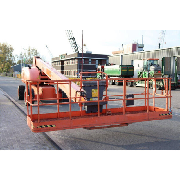 2011 JLG 680S-39429831