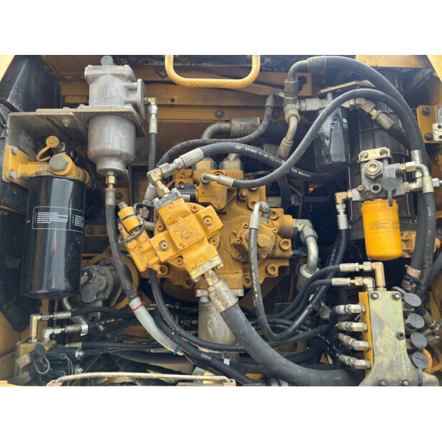 2006 Caterpillar 330D-39466992