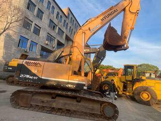 صورة ل حفارات مجنزرة 2021 هيونداي R225-9T