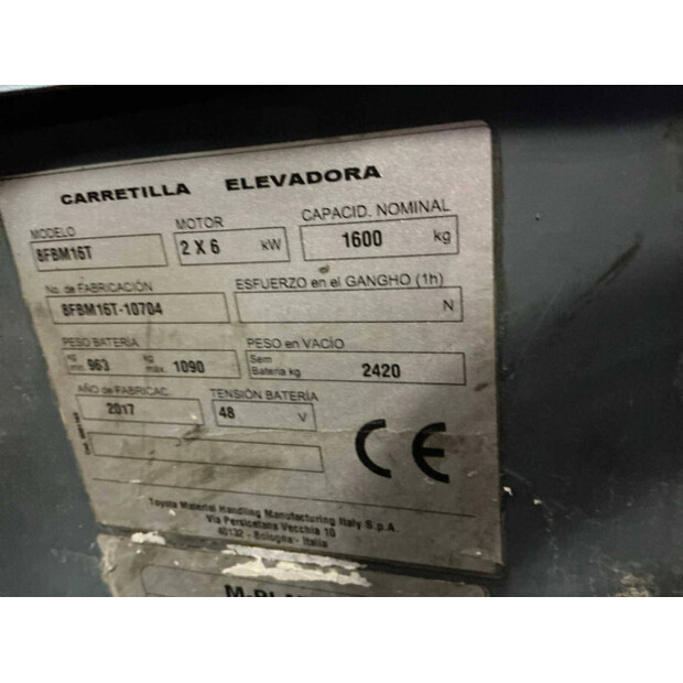 2017 Toyota 8FBM16T-39526290
