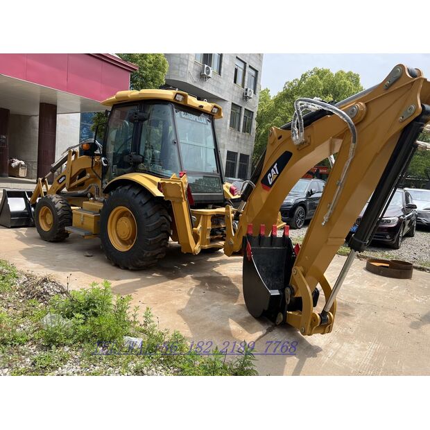 2024 كاتربيلر 420F-39542395