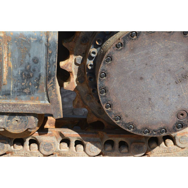 2016 Caterpillar 352FL-39543369