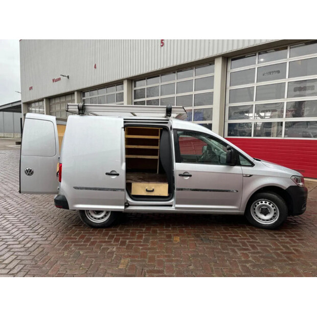 2017 Volkswagen Caddy-39543493