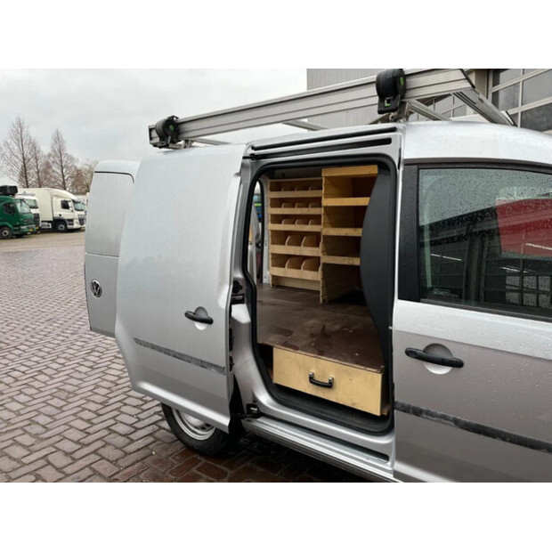 2017 Volkswagen Caddy-39543494