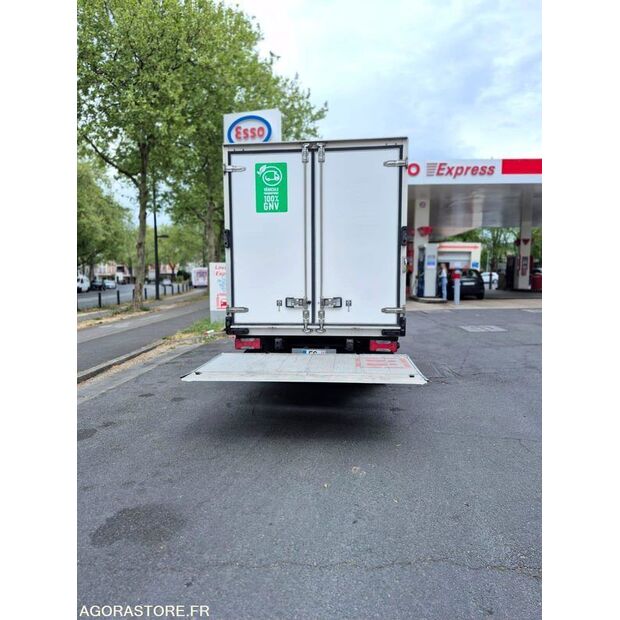 2016 Iveco 35C14N-39558631