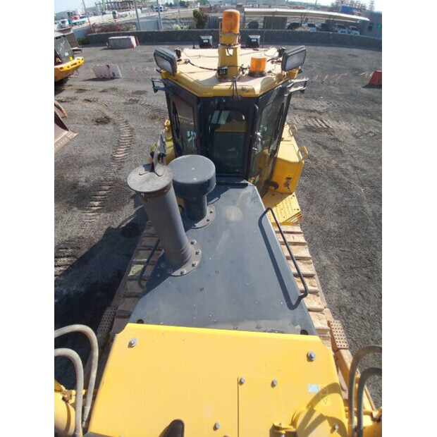2023 كوماتسو D155A-39561258