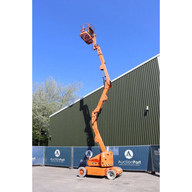 2011 JLG E400AJPN-39563738