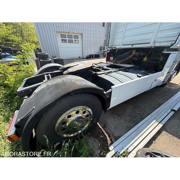 2002 رينو DXI 480-39584235