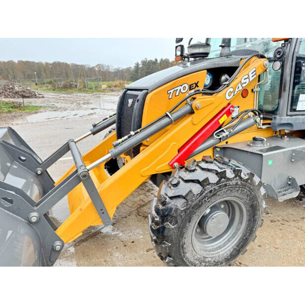 2024 كاس 770EX-39607432