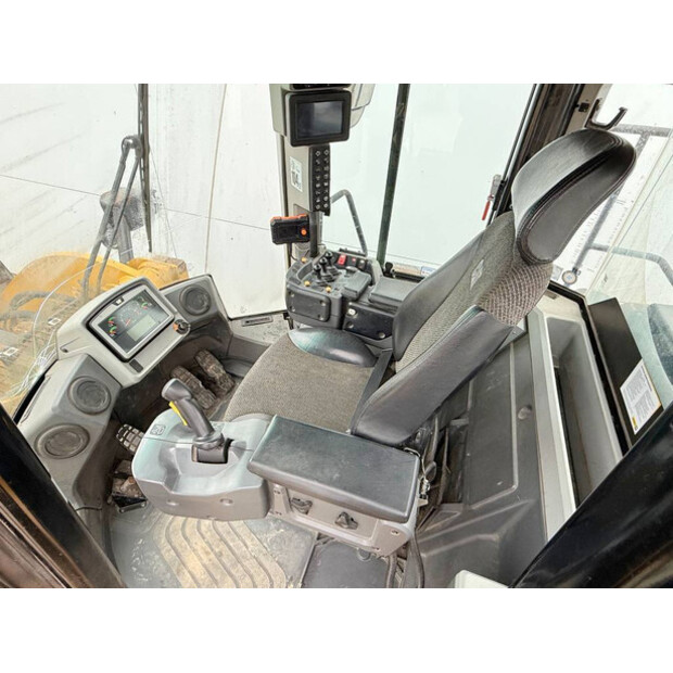 2018 Caterpillar 950M-39608259