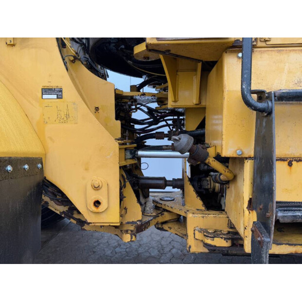 2016 Caterpillar 962M-39608378