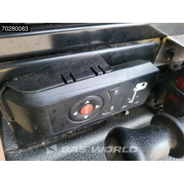 2014 Mercedes-Benz Arocs 3351-39609271