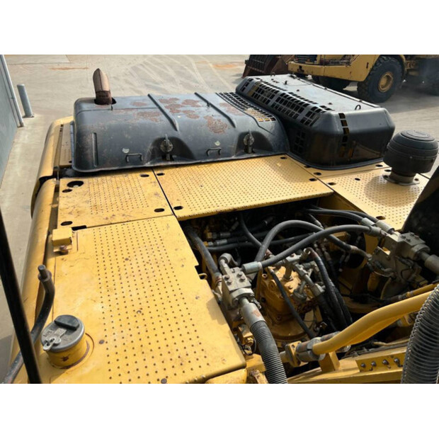 2006 كاتربيلر 330DLN-39610670