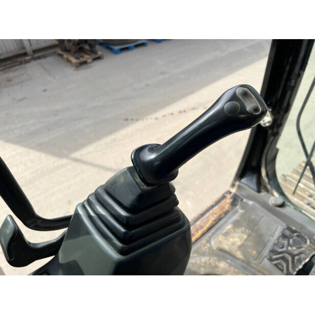 2006 كاتربيلر 330DLN-39610731