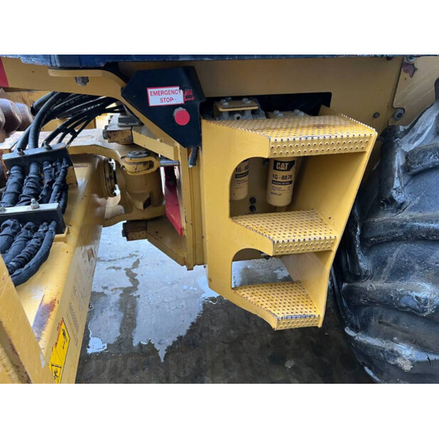2011 Caterpillar CP76-39612527