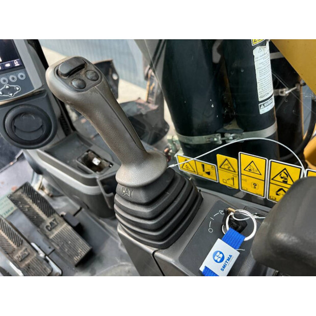2011 Caterpillar M318D MH-39612849