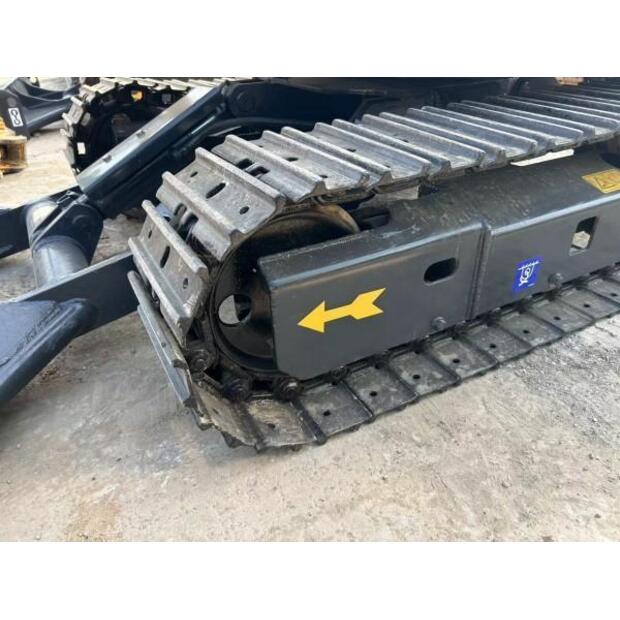 2022 Komatsu PC300-8-39614980