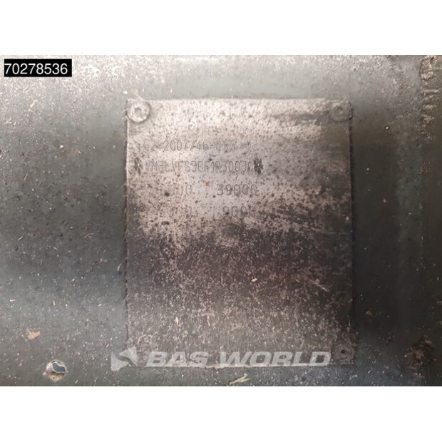 2015 Lamberet SR2B-5T8-1B 3 axles Liftachse Palettenkasten-39617401