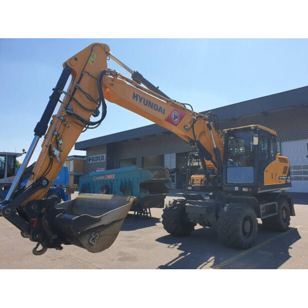 2016 Hyundai HW160-39633499
