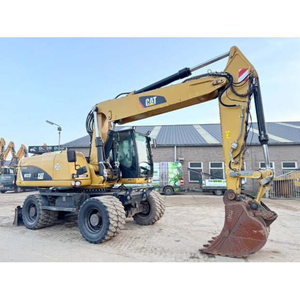 2014 كاتربيلر M322D-39635805