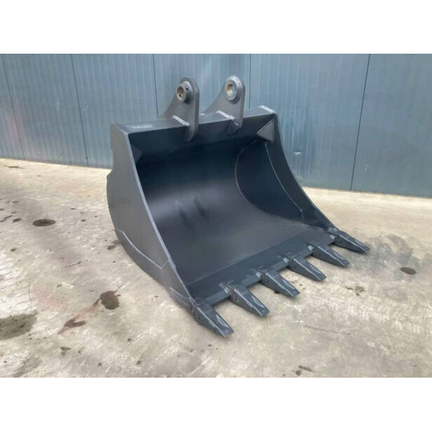 2025 Doosan DX225-39651800